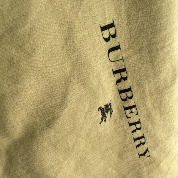 auth large burberry - Picture 12 of 13